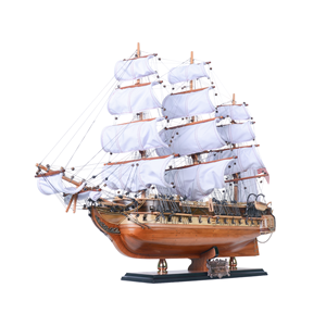 Modelo de Barco USS Constitution de Edición Limitada de la Marca OMH, Hecho a Mano en Madera de Cedro, con Velas Completas Pintadas, para Exhibición Náutica, Vietnam - Product Image 2