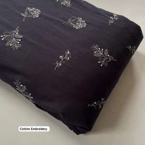 Tissu en coton haut de gamme Elite, tissu textile premium indien pour les créateurs de mode et les marques, disponible en grande quantité - Product Image 1