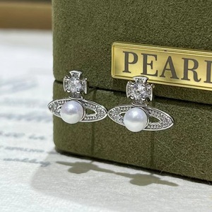 Boucles d'oreilles Saturne Zhuji Xijia 2025, perles d'eau douce sans noyau de 4-5 mm, bijoux en argent S925 tendance, perles sans noyau - Product Image 2