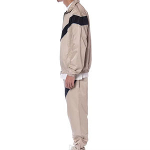 Nouvel ensemble de survêtement pour homme, coupe-vent à capuche, personnalisé avec votre propre logo, respirant, léger, écologique, en polyester/nylon, pour l'extérieur - Product Image 6