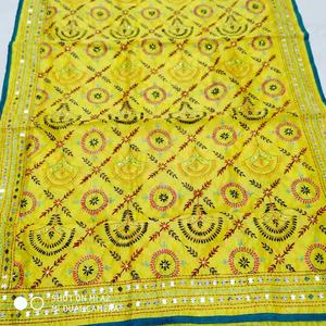 Dupatta brodée de fleurs Phulkari colorées pour femmes, vêtements bohèmes décontractés, écharpe pour l'été et l'automne - Product Image 1