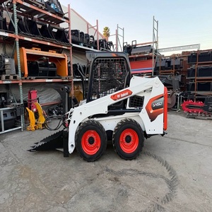 Minicargadora Bobcat S510 4x4 Usada, Máquina de Trabajo Pesado con Capacidad de Carga de 2-9 Toneladas, Cilindro Hidráulico, Motor, Bomba, PLC y Engranajes - Product Image 6