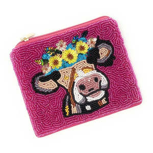 Bolso de mano tipo clutch con diseño de vaca, toro y corona floral, hecho a mano con cuentas, lentejuelas y cuentas de semilla, bordado, moderno, estilo western, para fiesta, con temática de animales de granja, natural - Product Image 1