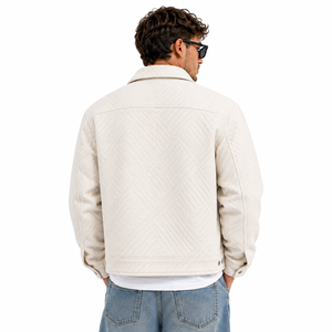 Chaqueta Personalizada con Bordado Chenille, Tela de Nailon y Spandex, Cómoda, Resistente al Viento, Cálida, Diseño con Botones, Unisex, Proveedor de Chaquetas para Hombre - Product Image 3