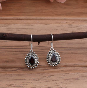 ต่างหูเงินแท้ 925 ประดับพลอยออนิกซ์สีดำธรรมชาติ สำหรับผู้หญิง พลอยแท้ หรูหรา เหมาะสำหรับงานปาร์ตี้ หินประจำเดือนธันวาคม - Product Image 2