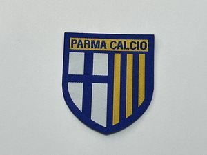Écusson brodé thermocollant écologique du club de football Parma Calcio, en tissu tissé rectangulaire, pour vêtements et chaussures d'équipes sportives - Product Image 1