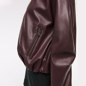 Blouson en cuir matelassé pour homme, style motard, col montant, coupe-vent et respirant, avec logo frontal, idéal pour l'hiver - Product Image 5