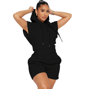 Conjunto de 2 Piezas para Mujer, Verano, Casual, Estampado Sólido, Largo hasta la Rodilla, Poliéster y Algodón, Camiseta y Pantalones Cortos, Gran Venta - Product Image 1