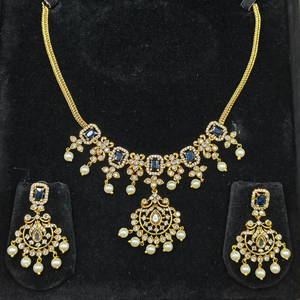 Juego de Collar y Aretes de Mujer JeweleMarket, Chapado en Oro con Cristales, Estilo Étnico, para Boda, Compromiso, Aniversario, Maharashtra - Product Image 6