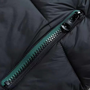Design High Quality Custom Logo <b>Men</b> Puffer <b>Vest</b> Lightweight Sleeveless Winter Warm Puffer Sleeveless Jacket - Product Image 4