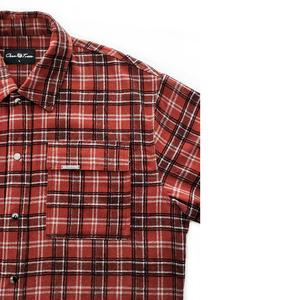 Camisa de Franela para Hombre, Fabricada a Medida, con Tela Teñida en Hilo, Algodón Cepillado, Manga Larga, Diseño a Cuadros Rojo y Negro - Product Image 4
