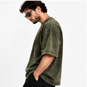 Camiseta de Algodón con Estampado Verde Oliva para Hombre, Cuello Redondo, Manga Corta, Corte Regular, Logotipo Frontal, Tejido de Punto Transpirable - Product Image 3