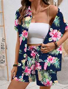 Conjunto de Verano para Mujer, Camisa de Manga Corta con Botones y Pantalones Cortos de Tela de Gasa Arrugada, de la Mejor Calidad, para Viajes y Relajación - Product Image 3