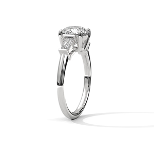 Elegante Anillo de Diamante Moissanite para Mujer, Anillo de Compromiso o Aniversario de Lujo con Solitario - Product Image 2