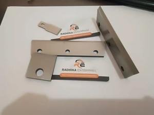 Piezas de Repuesto y Componentes de Alta Precisión para Peletizadoras Industriales: Placas de Matriz, Mallas Filtrantes y Rodillos de Alimentación para Máquinas - Product Image 1