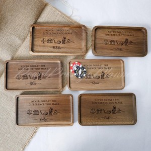 Plateau de service rectangulaire en bois artisanal UO avec gravure florale, plateau décoratif pour la table à manger - Product Image 5