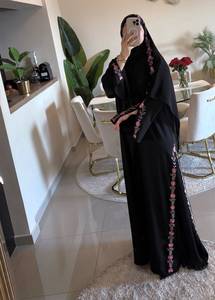 Abaya Negra de Manga Larga para Mujer, Estilo Modesto, Cuello Alto, Color Sólido, Corte Regular, Uso Diario, Oración del Eid, Estilo de Medio Oriente - Product Image 3