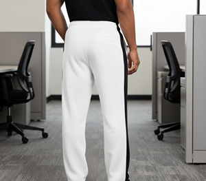 Pantalon de survêtement vintage blanc pour homme avec bande latérale noire, logo brodé, taille élastique, en lin/coton respirant, style décontracté, collection automne - Product Image 6