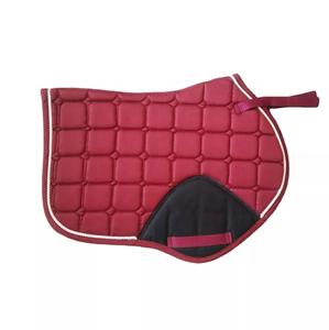 Tapis de selle en laine profilée pressée épaisse le plus vendu pour équipement d'équitation en gros - Product Image 5