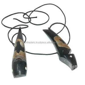 Sifflet fait main à vendre authentique fabriqué à la main disponible en stock à vendre 100% corne de buffle naturelle de l'inde - Product Image 1