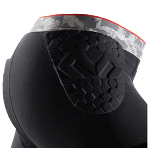 Short de football rembourré taille plus respirant personnalisé avec logo personnalisé - Product Image 3