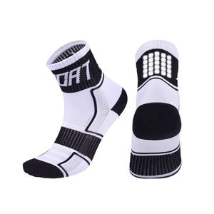 Cao Cấp Biểu Tượng Tùy Chỉnh Thể Thao Crew <span class=keywords><strong>Socks</strong></span> Cho Chạy Và Đào Tạo Thể Thao Đồ Họa In Thoải Mái Với Logo Trên Cuff Bán Buôn - Product Image 1