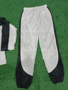 Pantalones Deportivos Personalizados con Paneles en Contraste para Hombre, Pantalones Cortavientos, Pantalones Deportivos Ligeros al por Mayor, Pantalones Deportivos Urbanos para Gimnasio - Product Image 3