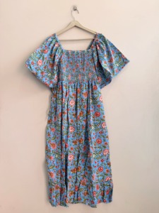 Robe mi-longue en coton indien à imprimé floral bohème pour femmes, faite à la main, décontractée, style A, pour l'été, vente en gros - Product Image 3