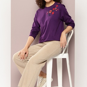 T-shirt Femme Tendance Personnalisable avec Broderie et Épaules Tombantes, 100% Coton, Orné d'Appliques et de Patchs, Fabriqué au Bangladesh 2026 - Product Image 2