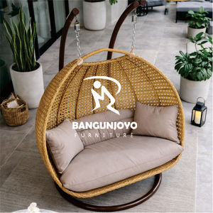 Balançoire suspendue en rotin et aluminium, design tropical, coussin imperméable pour terrasse, villa, parc, mobilier d'extérieur - Product Image 4