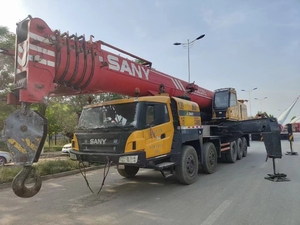 Grue mobile d'occasion fiable 100T, hauteur de levage 78m, contrepoids 32,5T, moteur Weichai, Poids total autorisé en roulant 55000kg pour travaux de levage industriels - Product Image 1