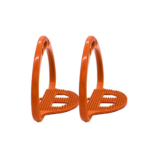 Étriers de cheval classiques en métal, construction robuste, repose-pieds antidérapants, soutien confortable pour la pratique équestre, équipement équestre - Product Image 4
