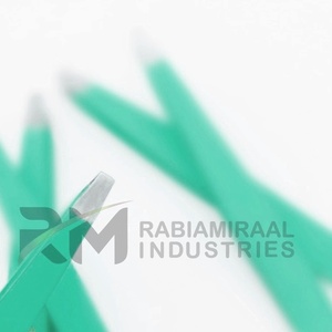 Juego de Pinzas para Cejas de Acero Inoxidable con Punta Puntiaguda RabiaMiraal Industries, Estilo Moderno y Duradero - Product Image 5