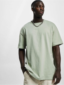 Camisetas Blancas y Negras con Logotipo Personalizado, Color Sólido, 100% Algodón, 300 Gramos, Estilo Urbano, Vintage, Holgadas y Cuadradas - Product Image 6