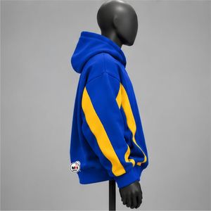 เสื้อฮู้ดสีน้ำเงินทันสมัยระบายอากาศได้ดี ขายส่งแบบ OEM สำหรับผู้ชาย ดีไซน์ผ้าฟลีซตัดต่อสีสัน สวมใส่สบายในฤดูใบไม้ร่วง ทรงปกติ แบบถัก - Product Image 4