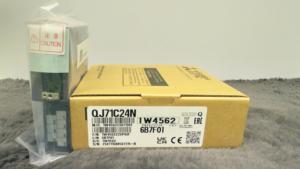 Module PLC d'origine authentique RETRO QJ71C24N, interface RS485, tension de fonctionnement 110-240V, contrôle industriel PAC/PLC dédié - Product Image 3
