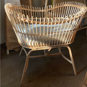 Cunas portátiles para bebés OEM ODM disponibles, cuna ecológica con colchón suave, muebles para guardería de Vietnam al por mayor - Product Image 6