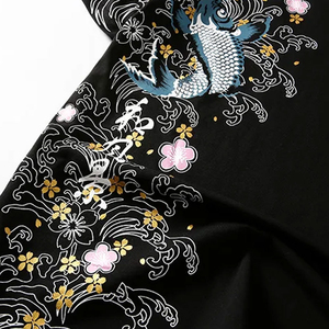 T-shirt noir pour homme de style japonais à manches courtes, col rond, imprimé floral de dragon, coupe régulière, tissu tissé - Product Image 4