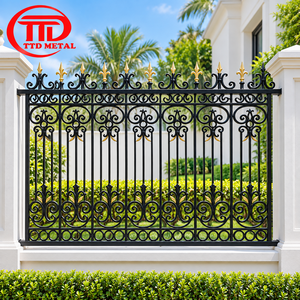 Cercado Moderno de Hierro Forjado para Piscinas con Piquetes Verticales y Postes de Acero a Juego para Patios de Jardín y Propiedades Privadas - Product Image 1