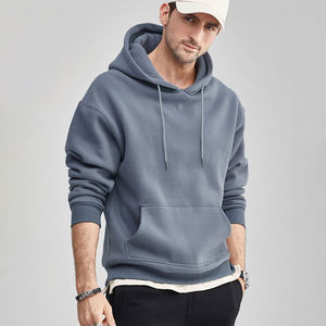 Survêtements personnalisés pour femmes, grammage lourd 500 GSM 350 GSM, en molleton polyester/coton, avec broderie, comprenant un sweat à capuche oversize et un short - Product Image 2