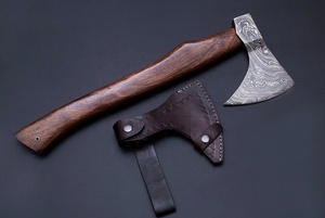 Hacha de Acero de Damasco Hecha a Mano por PERKIN STEEL INDUSTRIES, Mango de Madera, 25 Pulgadas de Longitud Total, Garantía de 3 Años, Uso en Supervivencia y Bricolaje - Product Image 3