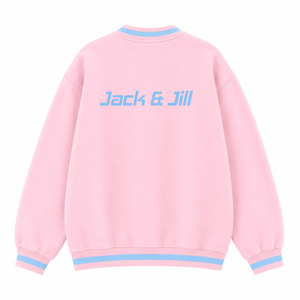 เสื้อสเวตเชิ้ตวาร์ซิตี้แบบมีรูระบายอากาศ Custom Jack & Jill America พร้อมโลโก้ปักด้านหน้า สีฟ้าชมพู แขนยาว สำหรับผู้หญิง - Product Image 3