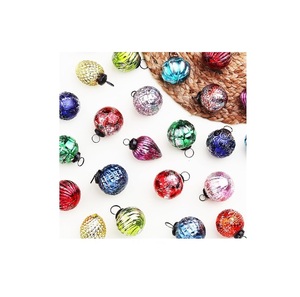 Hermosos Adornos de Vidrio, Bolas Colgantes de Navidad Decorativas de Vidrio, Bolas de Decoración Colgantes de Vidrio Coloridas, Perfectas para el Hogar - Product Image 1