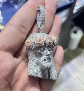 Colgante de Cabeza de Jesús de Plata 925 con Diamantes de Moissanita VVS, Colgante de Dos Tonos con Incrustaciones de Diamantes, Estilo Hip Hop, Joyería para Hombre - Product Image 3