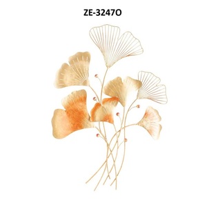 Décoration murale en métal ZE-3247O en forme de ginkgo, style minimaliste, ornement suspendu rond, artisanal, écologique, design de Noël - Product Image 1