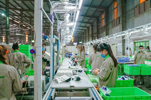 Fabriqué au Vietnam, purificateur d'eau portable autonettoyant 100 GPD pour usage domestique et commercial - OEM/Personnalisation - Product Image 5