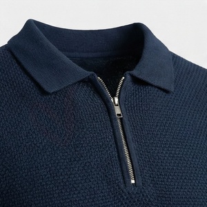 Polo en tricot à manches courtes bleu marine pour homme avec fermeture éclair, design uni décontracté, respirant, coupe régulière - Product Image 4