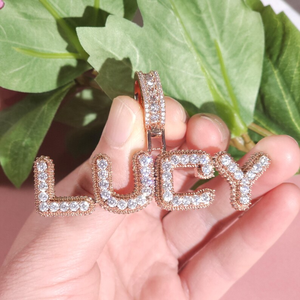 Starspire Jewels Bijoux Hip Hop pour Hommes, Pendentif Personnalisé Lettre ou Numéro en Argent Sterling 925 avec Moissanite VVS Taille Émeraude - Product Image 3