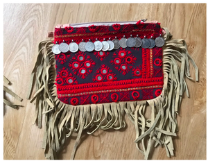 Bolso de Mano Estilo Bohemio Gitano Kuchi con Bordado, Cierre de Cremallera y Gamuza para Mujer - Product Image 5