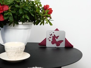 Porte-serviettes en métal argenté avec motif papillon découpé pour la table à manger, la cuisine, les fêtes et la décoration d'événements - Product Image 6